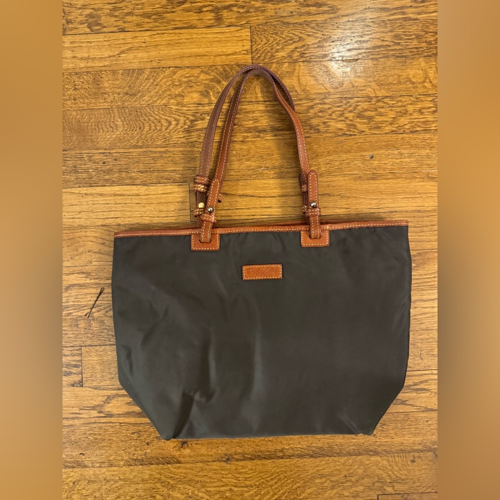 Dooney & Bourke Shoulder Bag